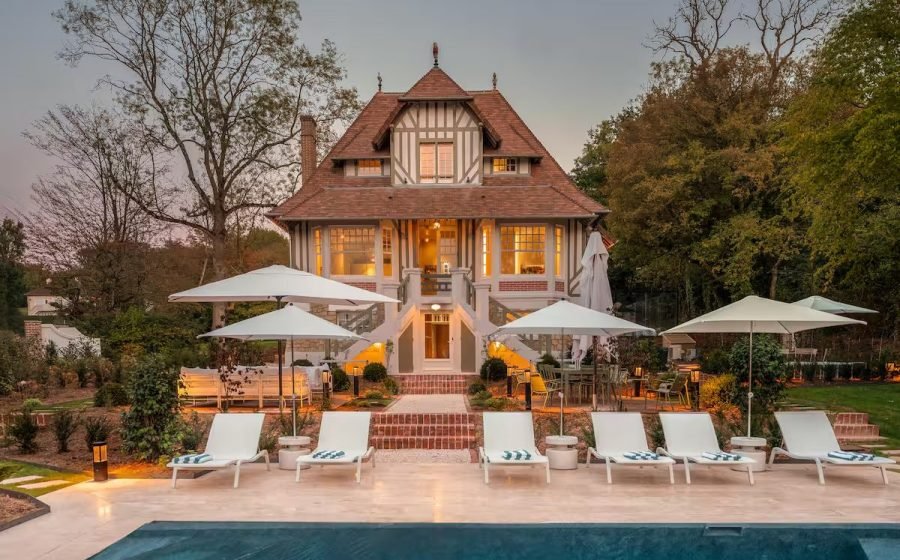 Dive Into These European Airbnbs With Pools, From Italy to Greece