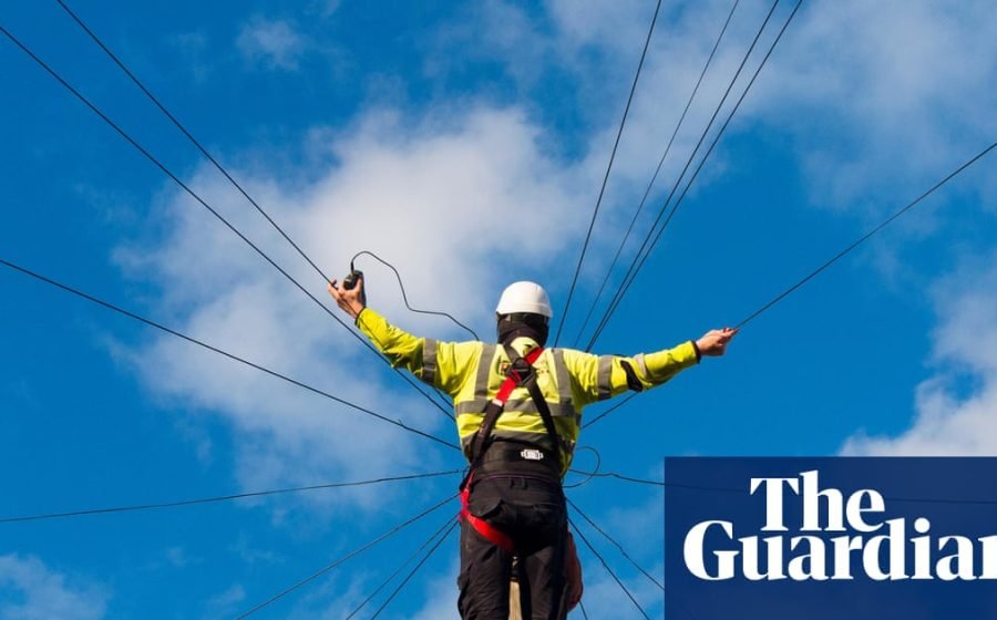 UK risks falling behind in AI race without faster telecoms upgrades, say executives