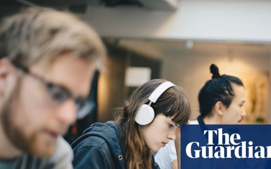 Sharp rise in incidents of AI escaping users’ control, research finds