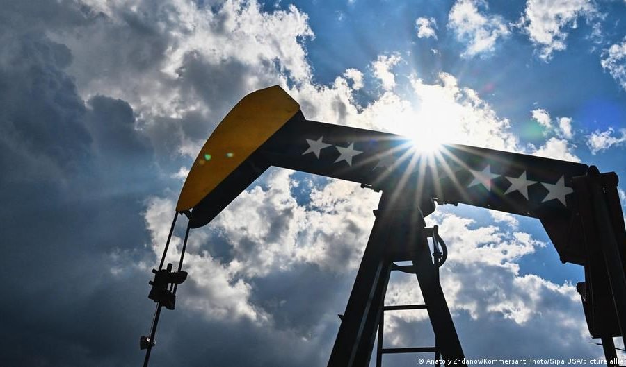 US, Venezuela announce 'historic' oil deal