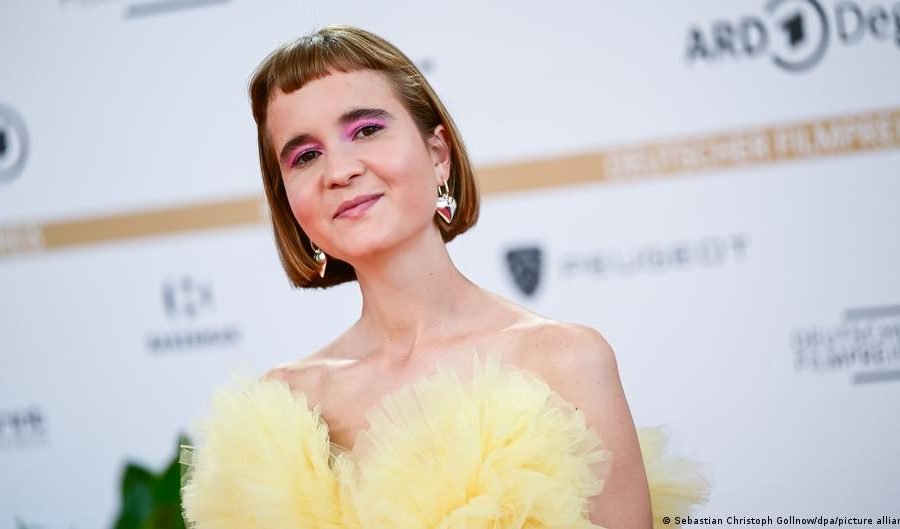 This extremely successful author polarizes German readers