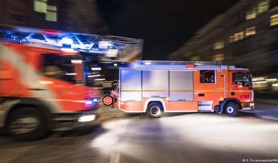 Germany news: Fire at Berlin refugee home sparks evacuations