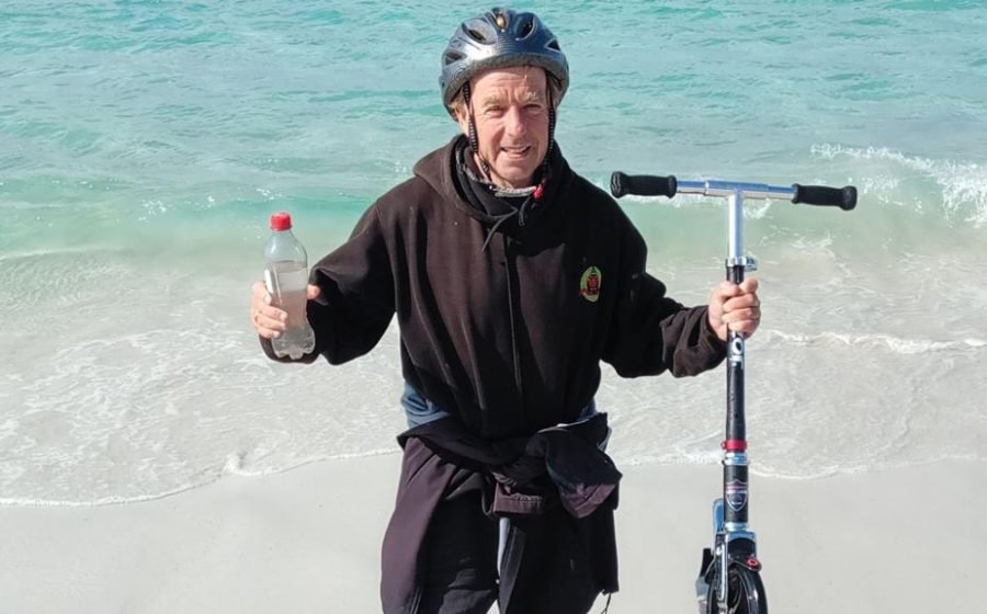 Man completes 2,800 mile scoot across Australia