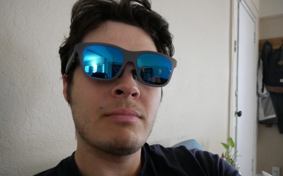 Is the best way to watch a movie on a pair of sunglasses?