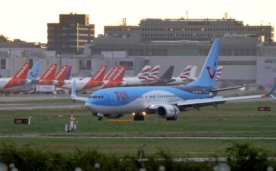 Gatwick Airport faced water outage after main burst