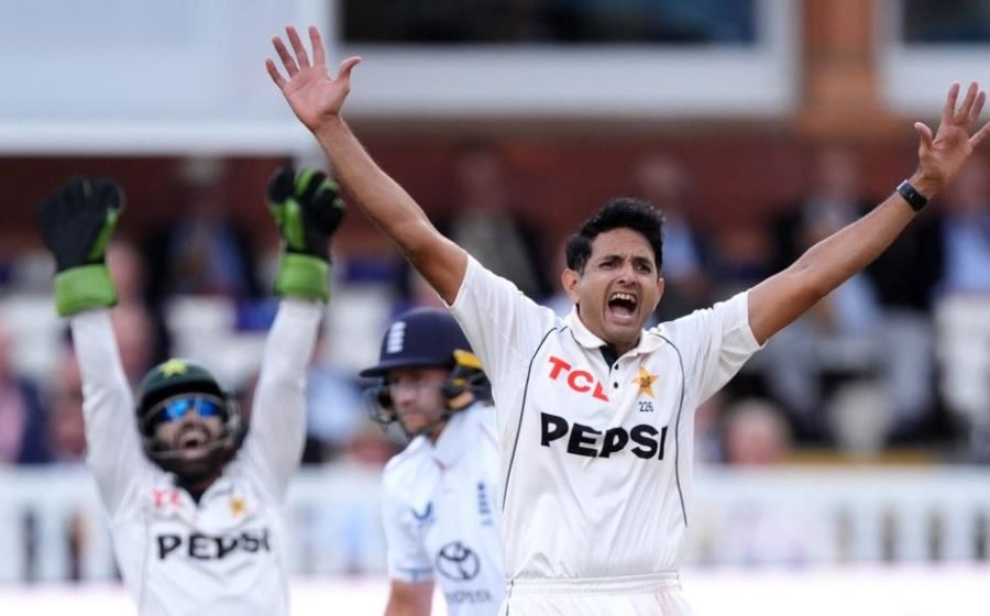 Sarfaraz denies knowing about Pakistan threat to end tour