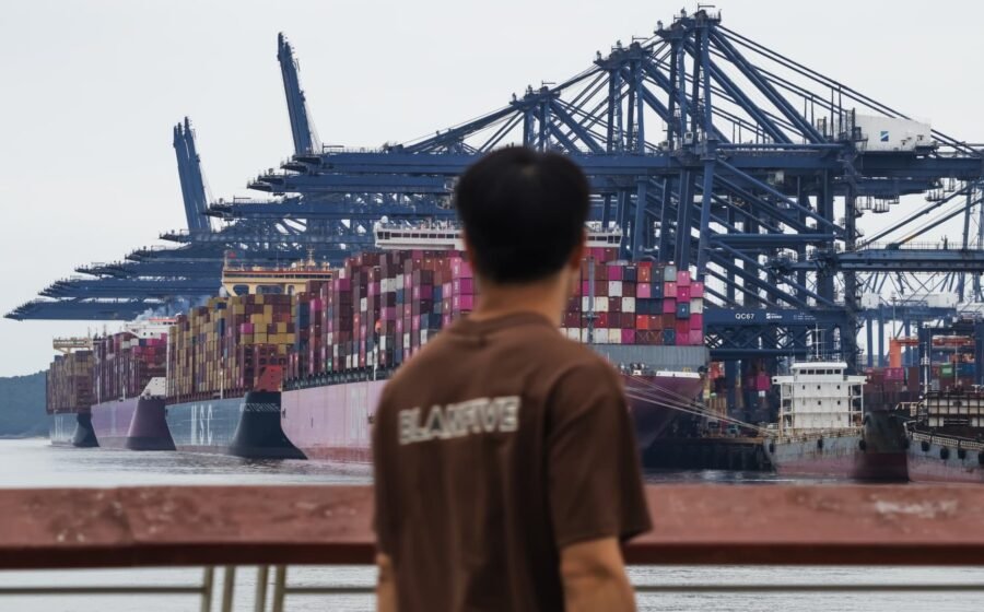 China factory activity snaps 2-month contractionary streak in September