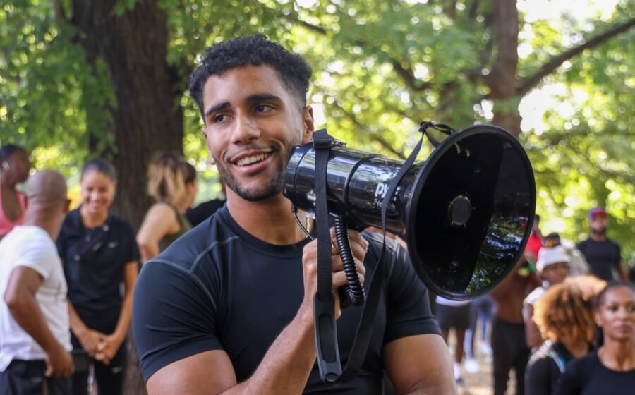 27-year-old started a run club to meet new people—now his NYC side hustle brings in $640K a year