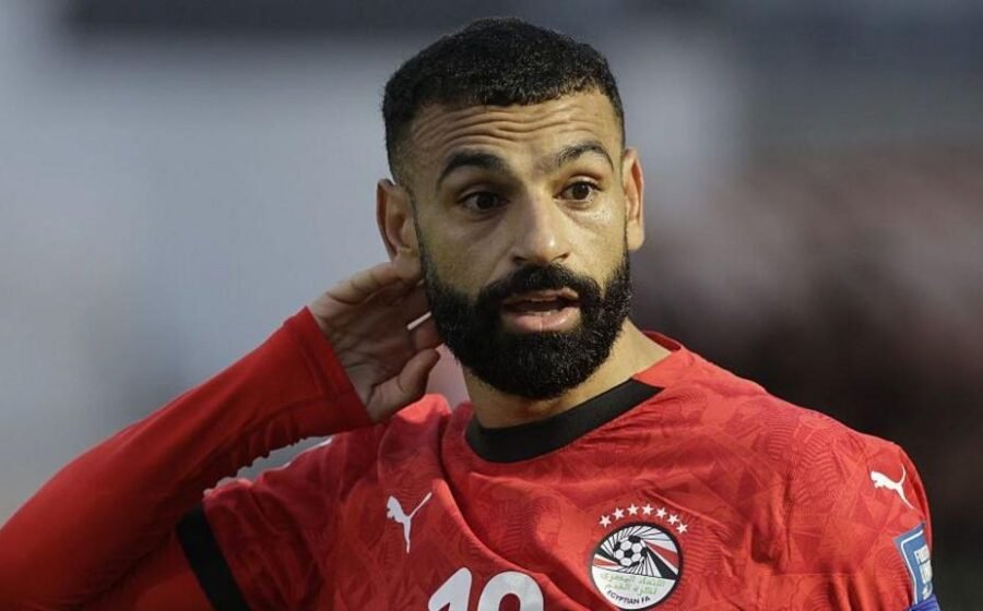 Salah out of Egypt game because of artificial turf