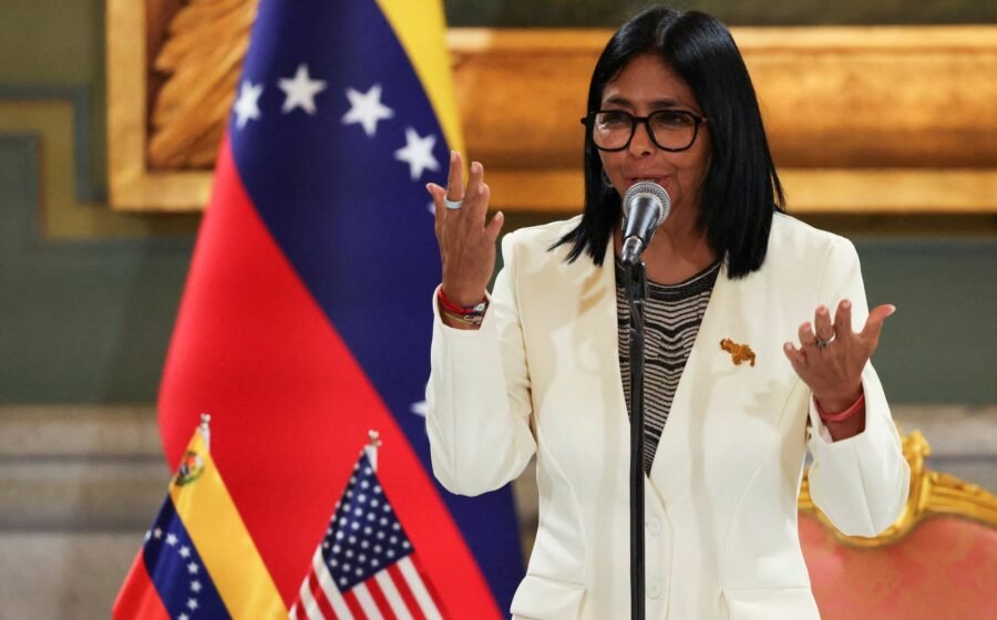 Venezuela closing in on deal to move $4bn gold reserves from Bank of England to New York