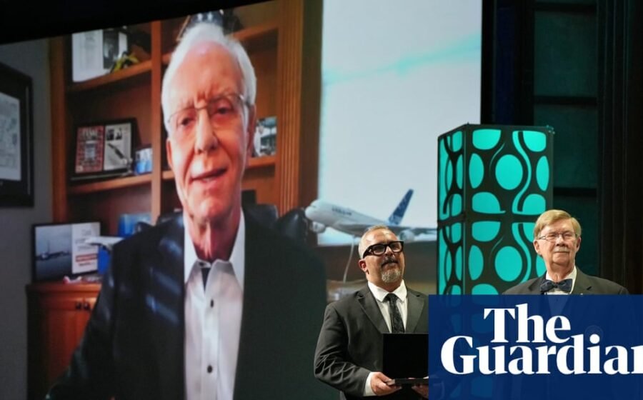 ‘Miracle on the Hudson’ pilot Chesly Sullenberger inducted into US Aviation Hall of Fame