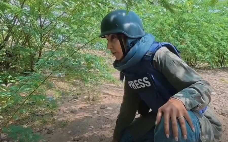 Watch: BBC reports from the front-line of an escalating war in Yemen