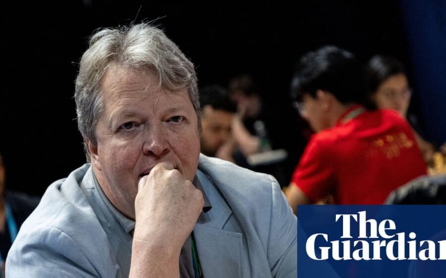 Chess: Nigel Short to play at south pole in event criticised over climate impact
