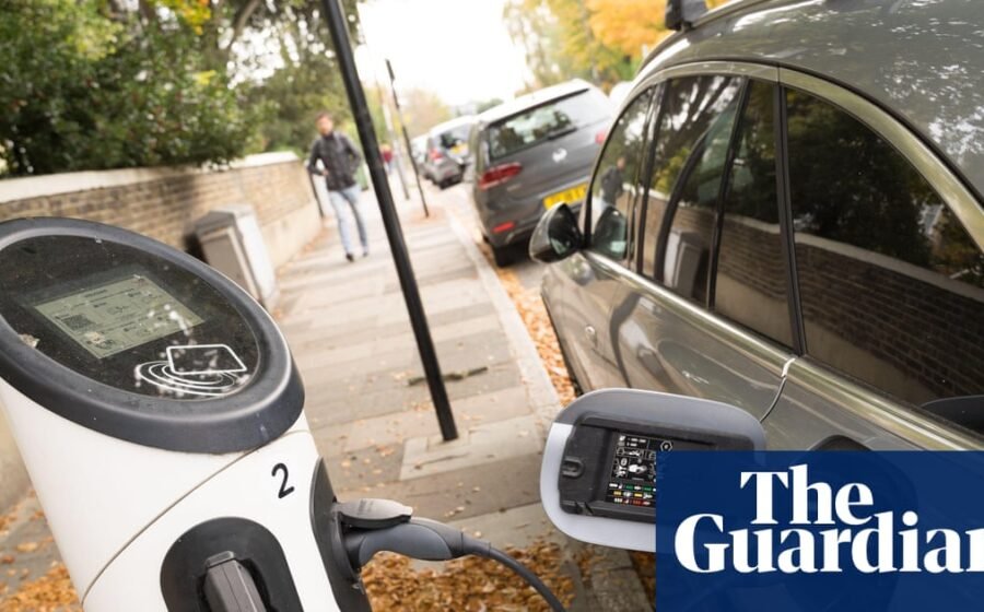 Three-quarters of UK’s popular plug-in hybrid cars unable to use rapid chargers