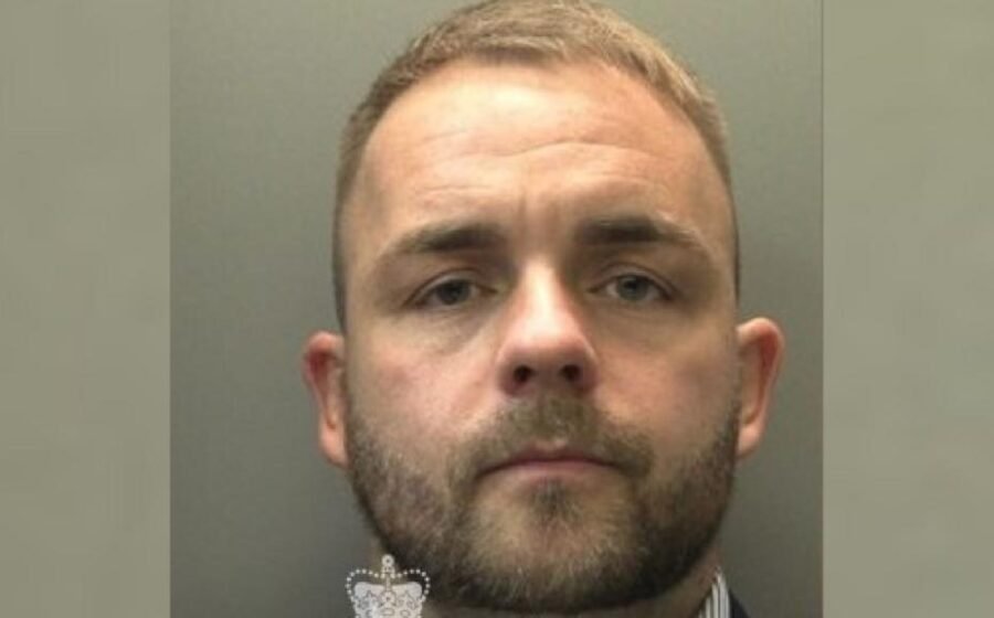 Lawyer jailed for supplying cocaine after getting 'too close' to drug dealing client