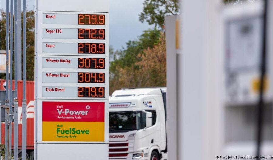 Germany news: Fuel costs dominate debate ahead of polls