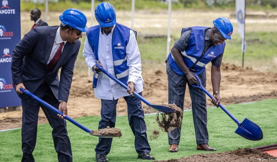African leaders herald $16B Dangote oil refinery in Kenya