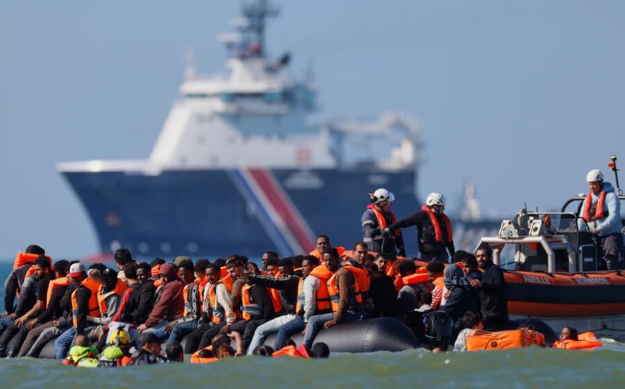 UK-France 'one in, one out' migrant exchange deal is scrapped