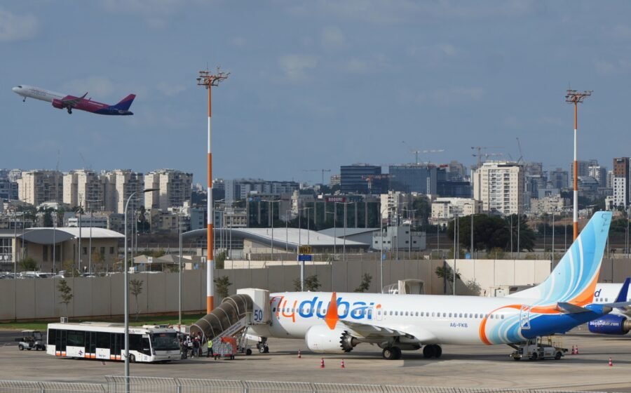 What happened on diverted Flydubai flight from Dubai to Tel Aviv?
