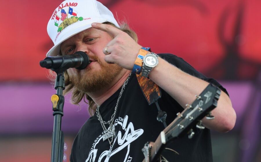 Treaty Oak Revival Have Finally Had It With Fans Throwing Things: ‘It’s Hurting People’