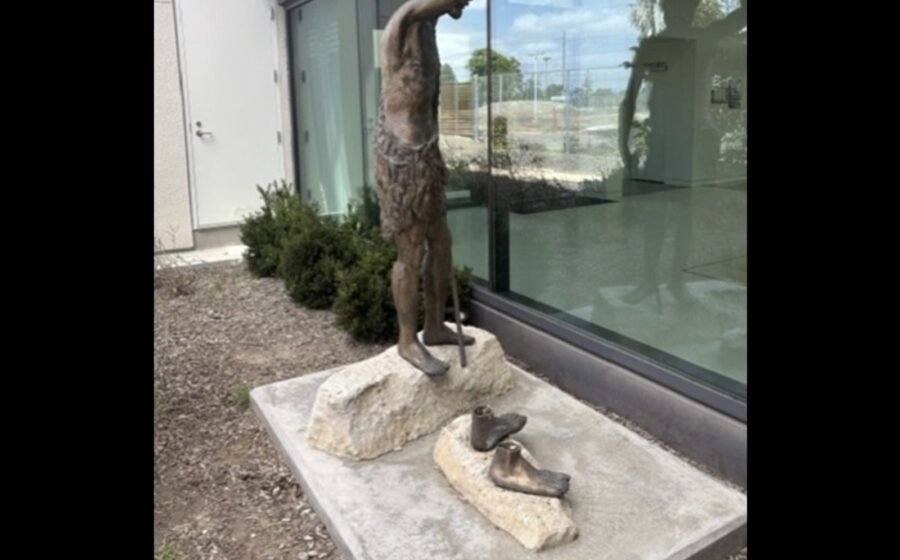 Cops race to find stolen $50K bronze Jesus statue before it’s lost forever