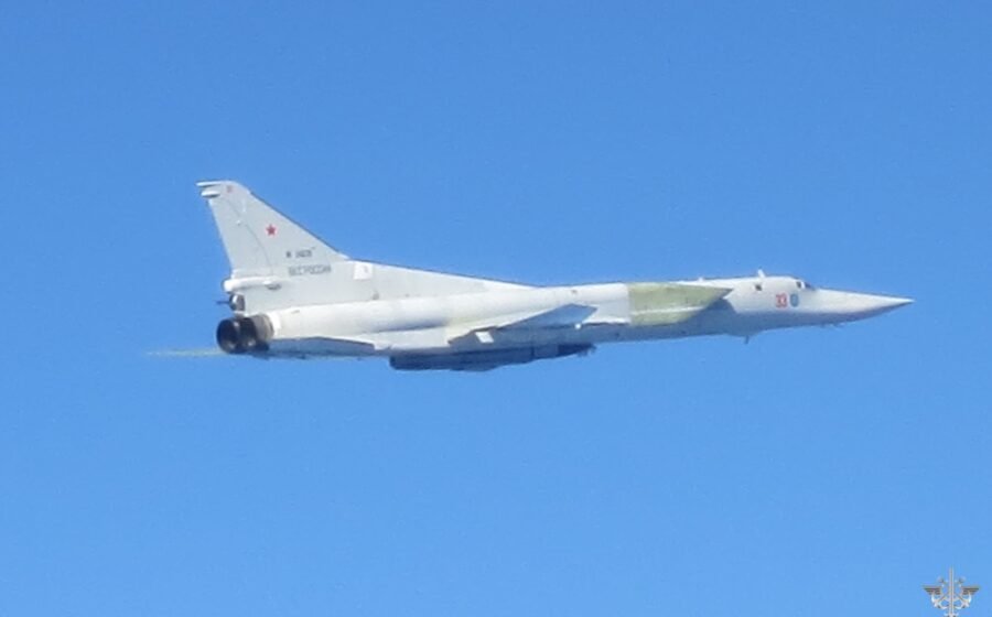 Russia warns NATO of a possible nuclear response if Kaliningrad is cut off