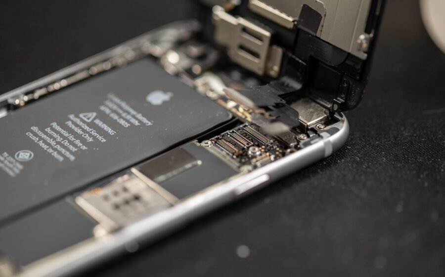 Battery Replacement Has Gotten Pricier for Apple’s Latest iPhone 18 Pro Models