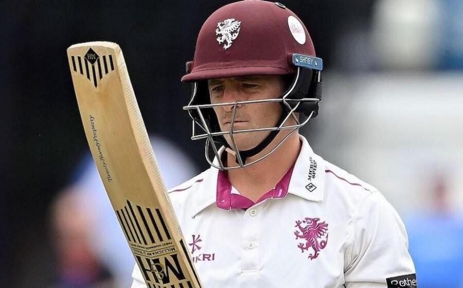 Somerset title hopes fade after defeat by Yorkshire