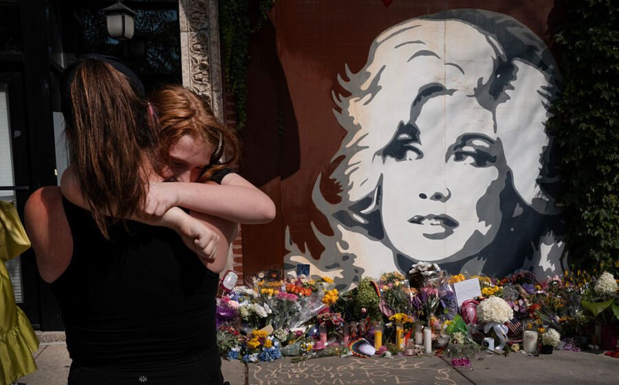 Dolly Parton, Gloria Steinem, and Why Grieving a Celebrity Feels So Personal