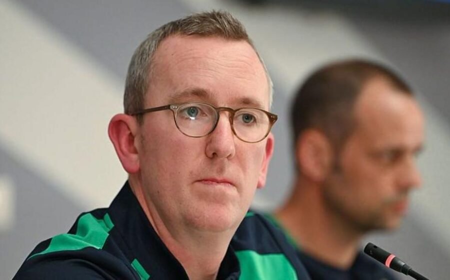 Republic of Ireland to wear black armbands for Israel game