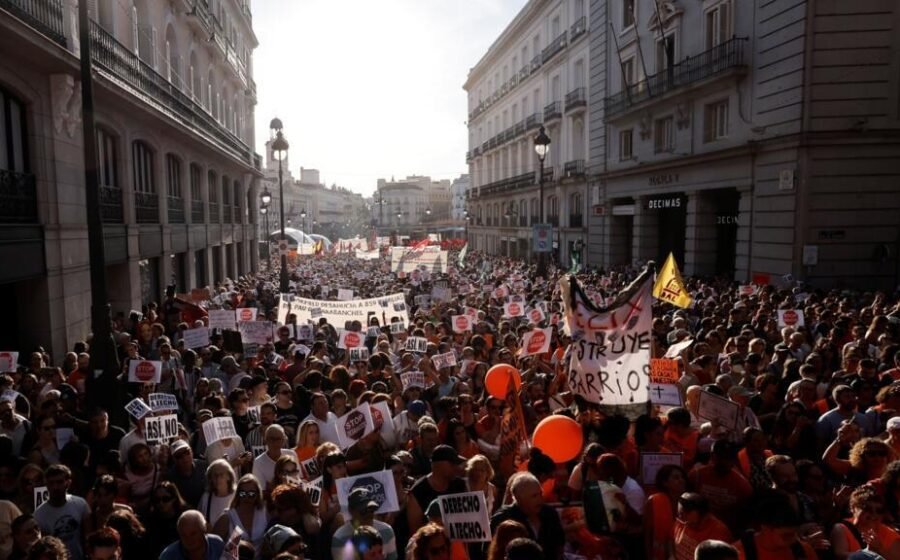 Thousands march in Madrid to protest eviction of 87-year-old woman