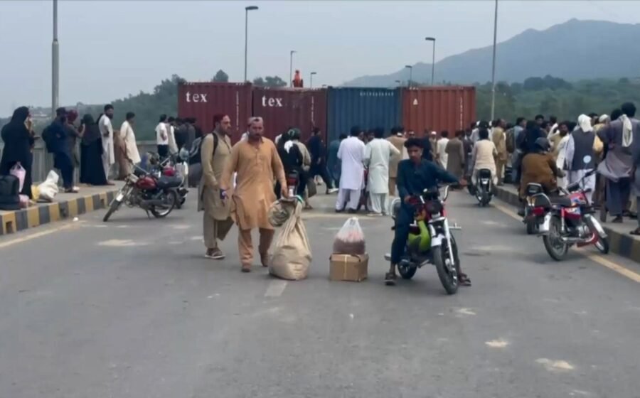 Pro-Imran Khan rally delayed amid government closures