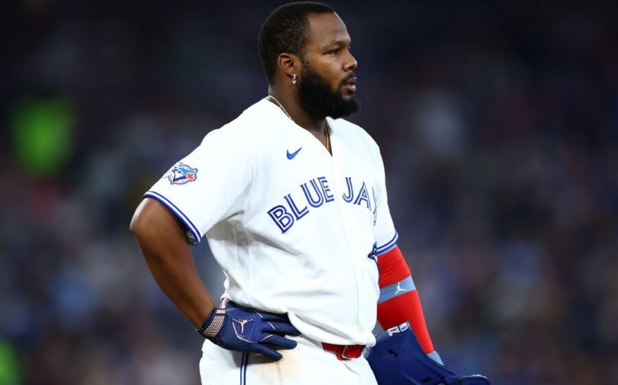 Jays star Guerrero backtracks, expresses 'regret' over contract remarks