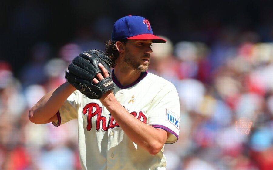 Desperate Phillies to start Nola on two days' rest
