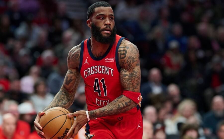 Pelicans, Bey agree on 3-year, $55.5M extension