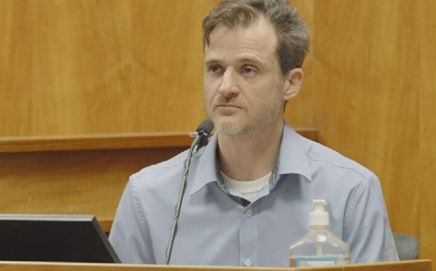 Hawaii doctor found guilty of trying to kill wife during hike denied new trial