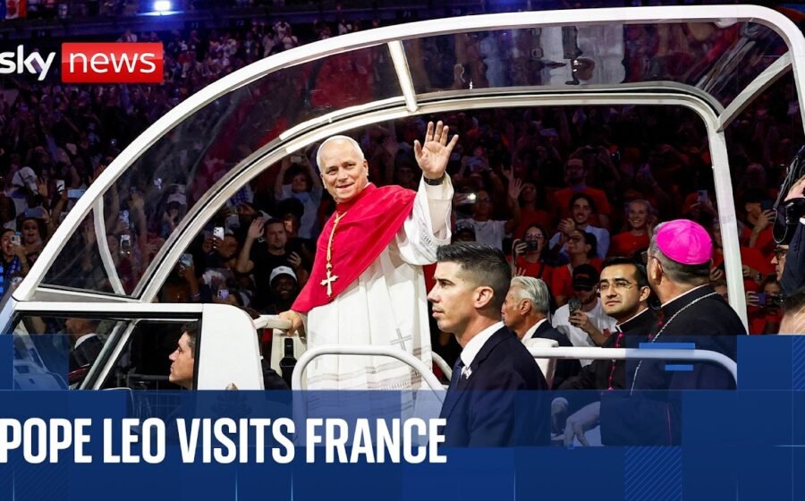 Huge crowds gather for Pope’s visit to Paris