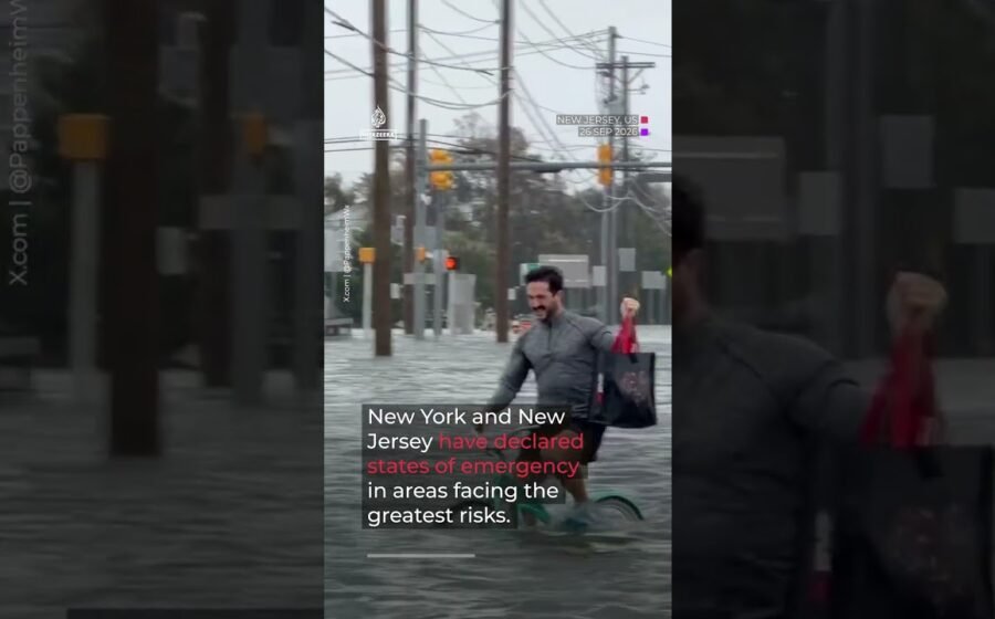 Powerful storm batters US Northeast disrupting power and travel
