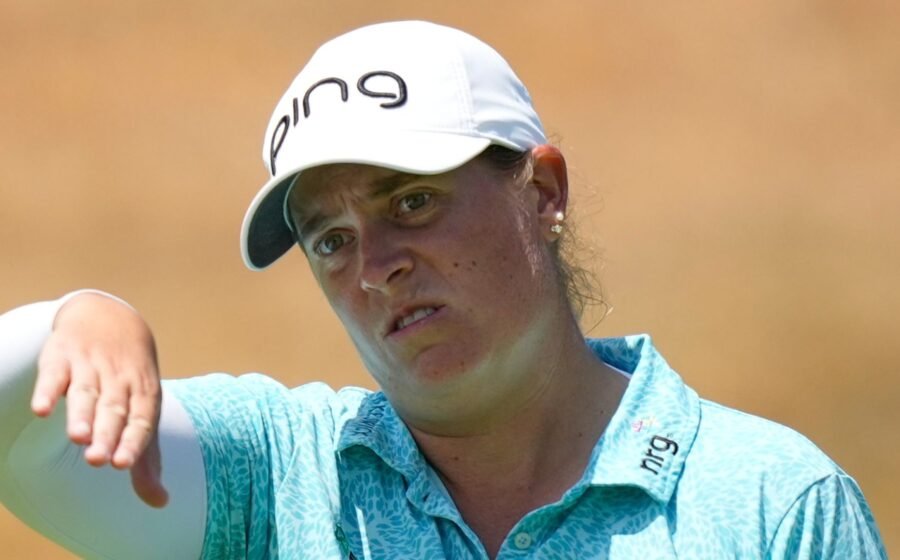 Coughlin makes LPGA Tour history with INCREDIBLE birdie streak