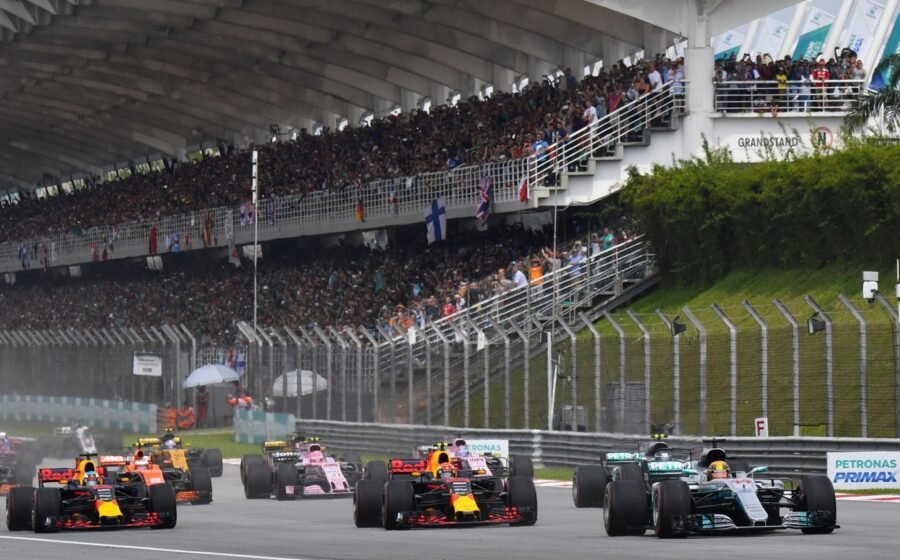 Why F1's return to 'intense' Sepang offers 'chaotic' race potential