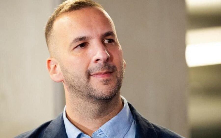 Equality watchdog writes to Greens over 'Zionism is racism' motion