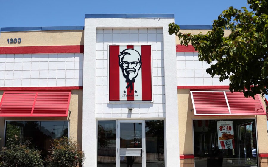 KFC to switch to Coca-Cola beverages in U.S. restaurants for the first time in decades