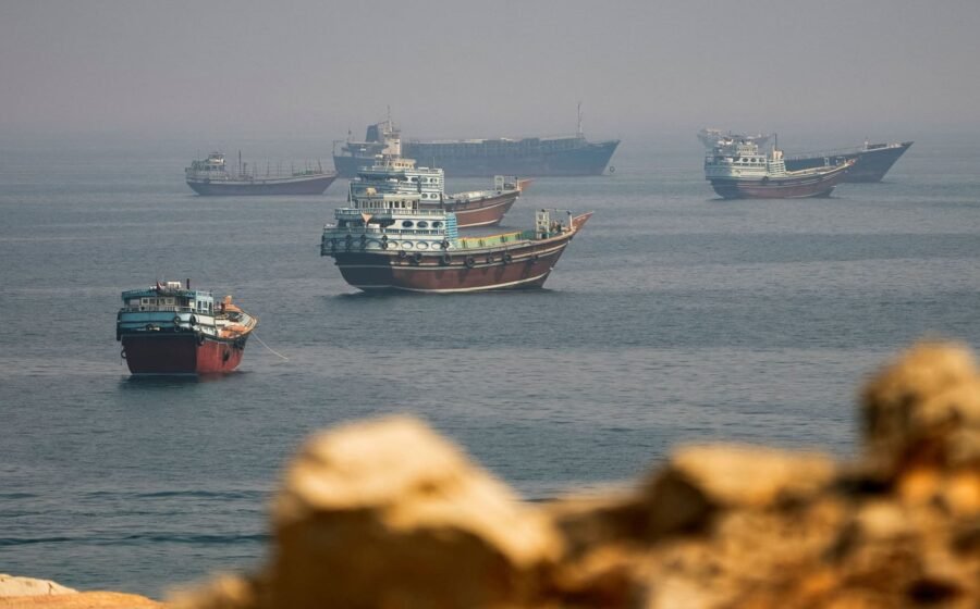 Oil prices rise as Chinese refiners reportedly ban October fuel exports; Brent crude back above $100