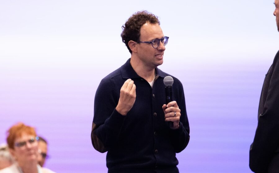 Anthropic will be 'most ridiculous IPO' of year, analyst says