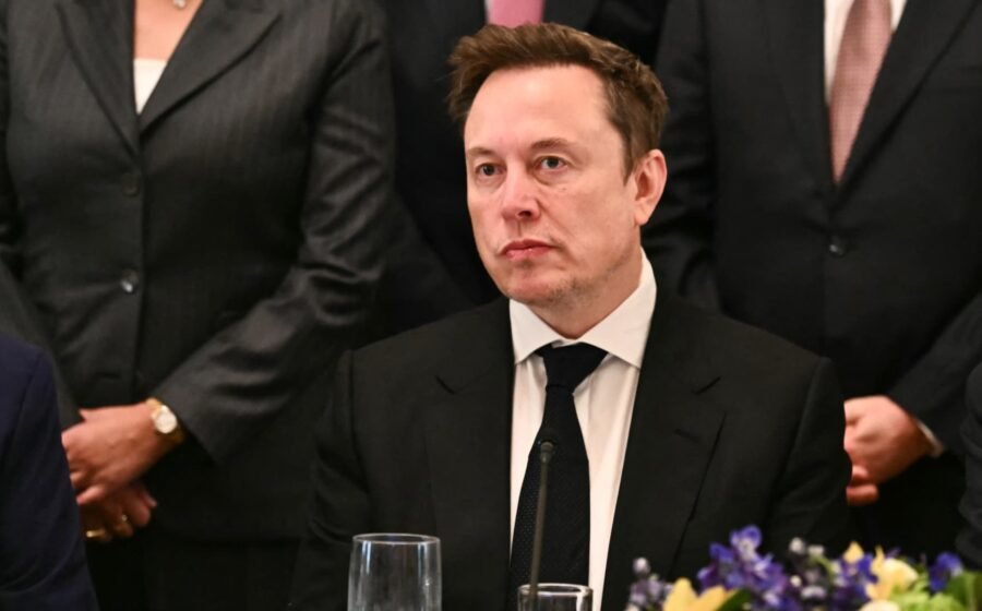 Elon Musk says Trump is 'ultimately' responsible for any curbs on Ukraine's Starshield systems