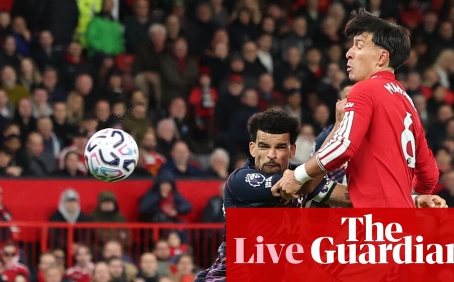Manchester United v Tottenham: Premier League – live