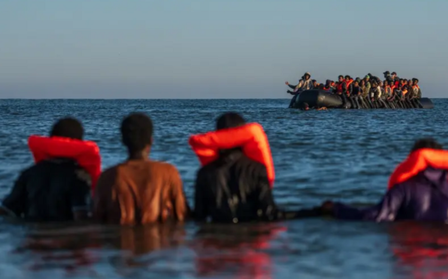 UK threatens to ban Eritreans over migrant return policy
