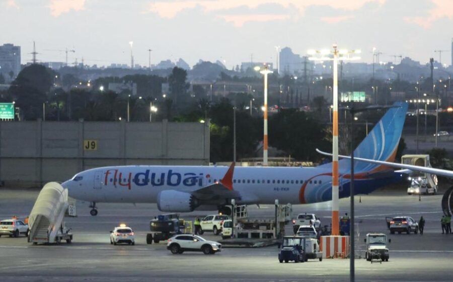 'Hero' pilot stabbed by other pilot on Israel-bound plane, Israeli PM says