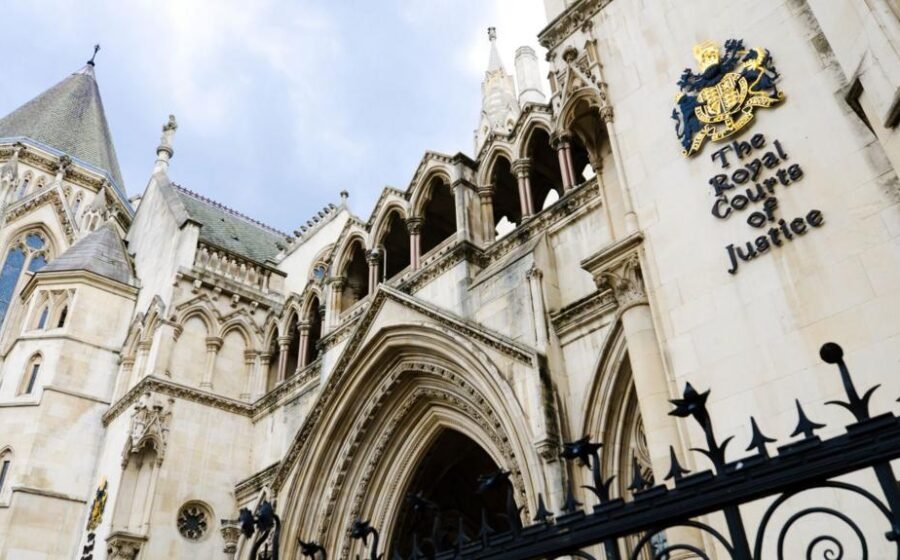 Ex-bankers jailed for rigging rates have convictions quashed