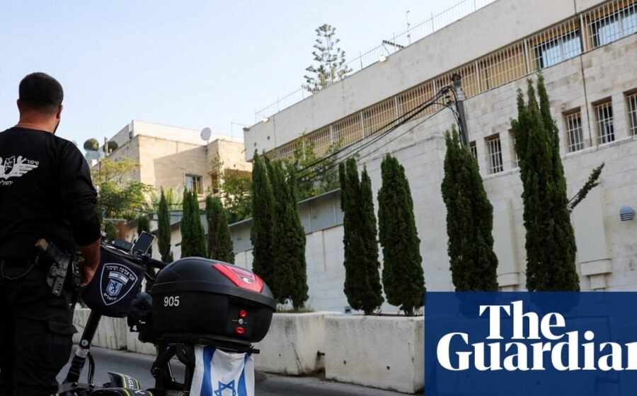 British consulate in East Jerusalem will stay open as UK mission, says Ed Miliband
